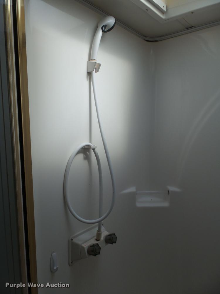 image for item DX9195 2000 Newmar Dutchstar RV