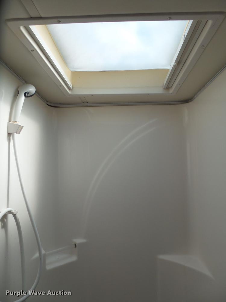 image for item DX9195 2000 Newmar Dutchstar RV