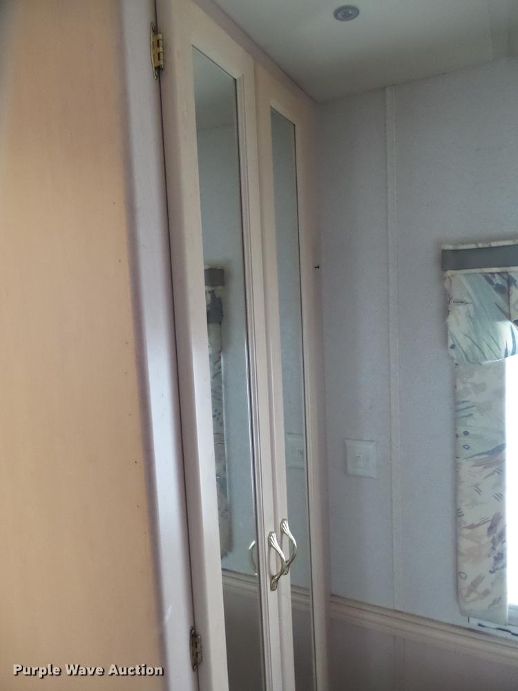 image for item DX9195 2000 Newmar Dutchstar RV