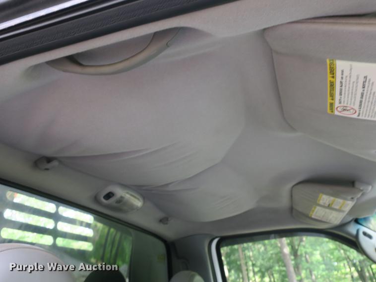 image for item EA9258 2005 Ford F550 Super Duty XL dump truck