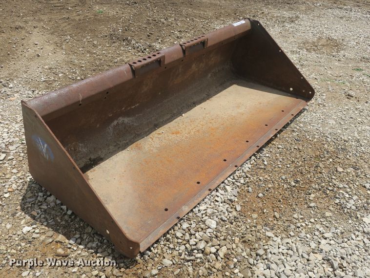 image for item EA9259 Bobcat skid steer bucket