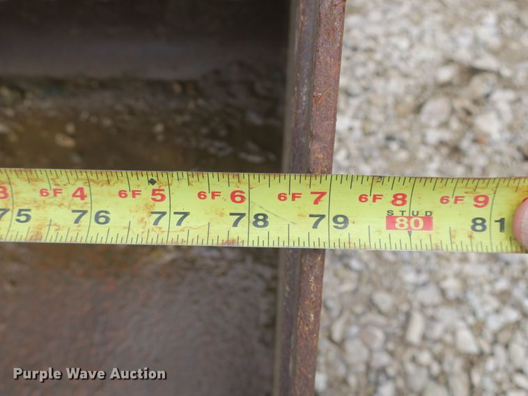 image for item EA9260 Bobcat skid steer bucket