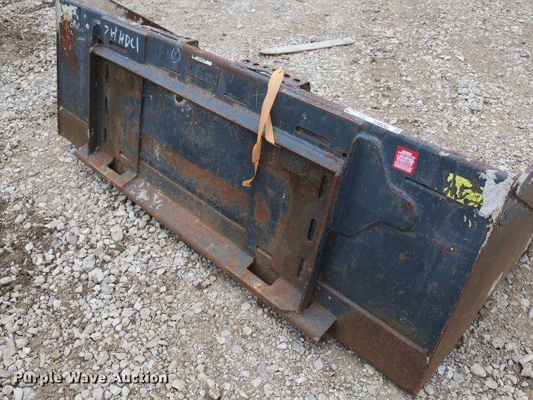 image for item EA9262 Bobcat bucket