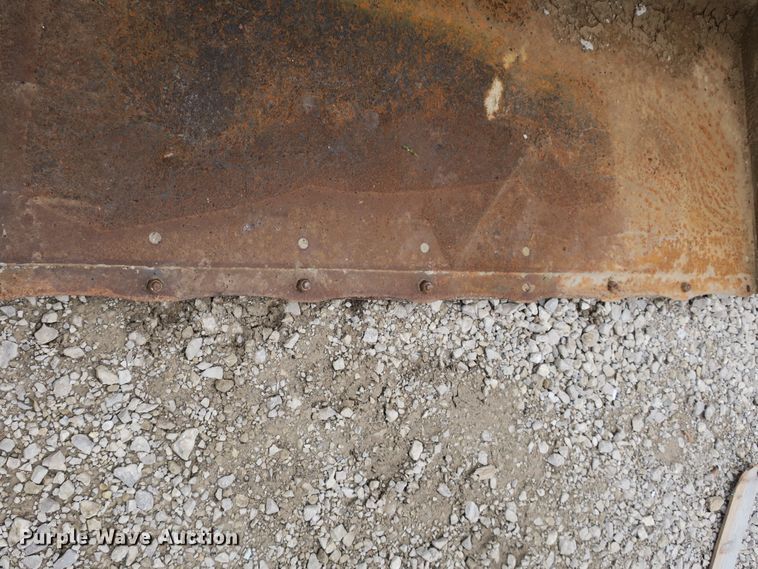 image for item EA9262 Bobcat bucket