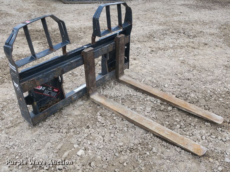 image for item EA9274 Pallet forks