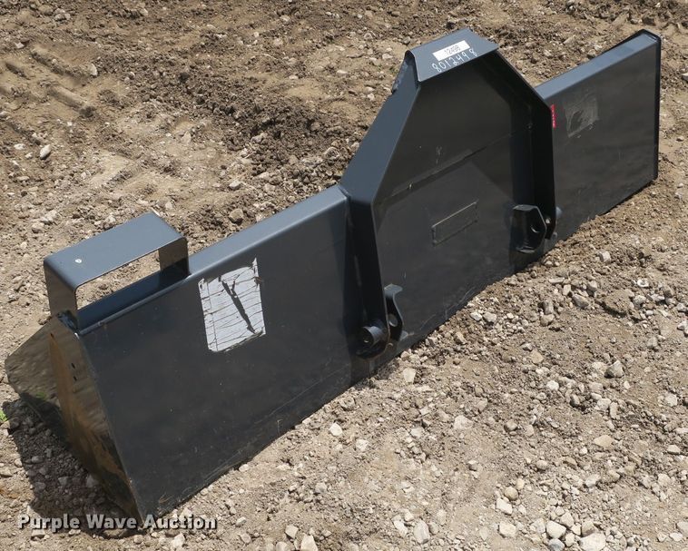 image for item EA9285 Bobcat 3650 bucket