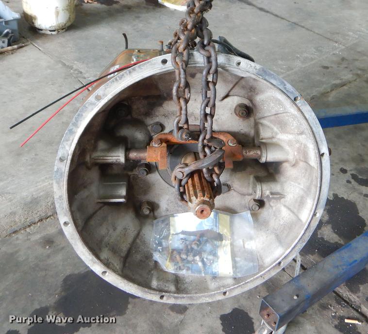 image for item ED9334 Eaton Fuller Super 10 speed transmission