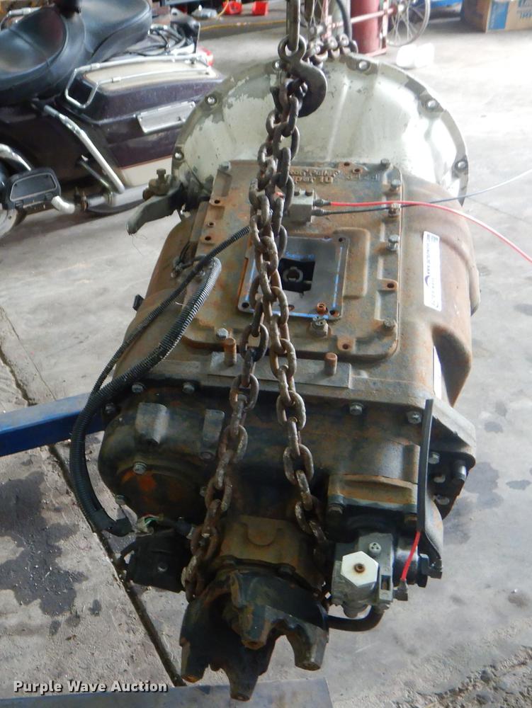 image for item ED9334 Eaton Fuller Super 10 speed transmission