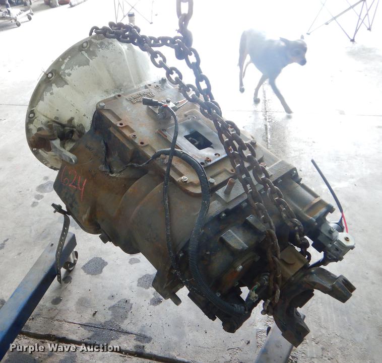 image for item ED9334 Eaton Fuller Super 10 speed transmission