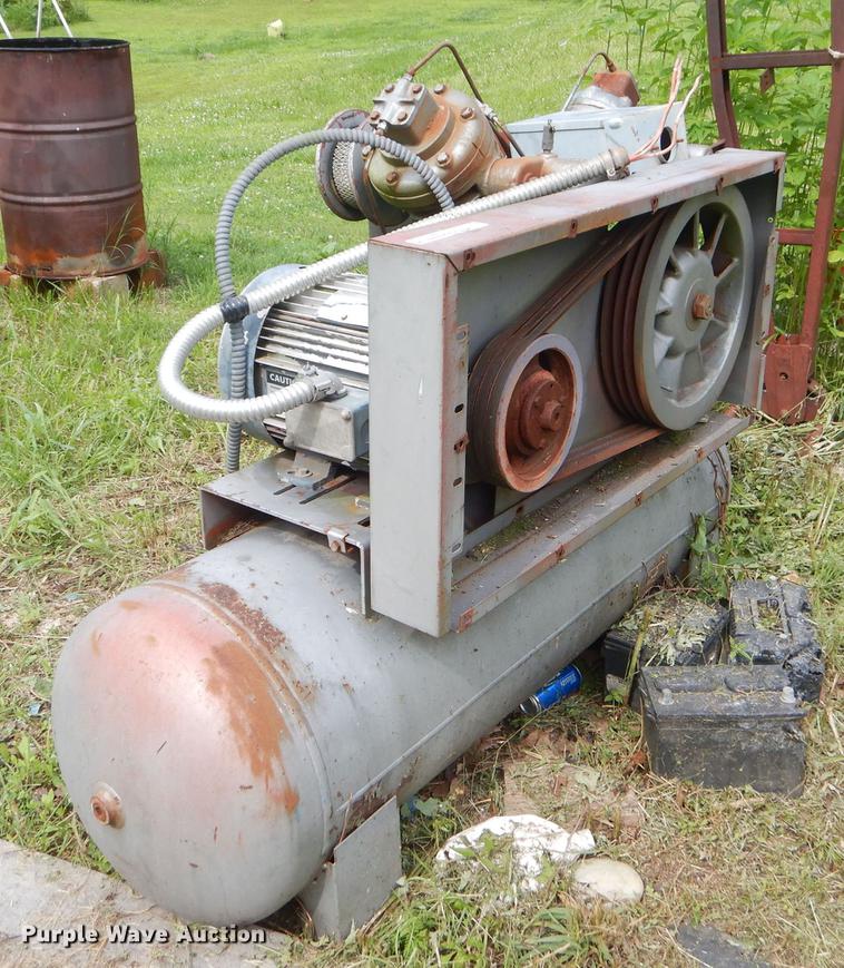 image for item ED9335 Ingersoll Rand air compressor