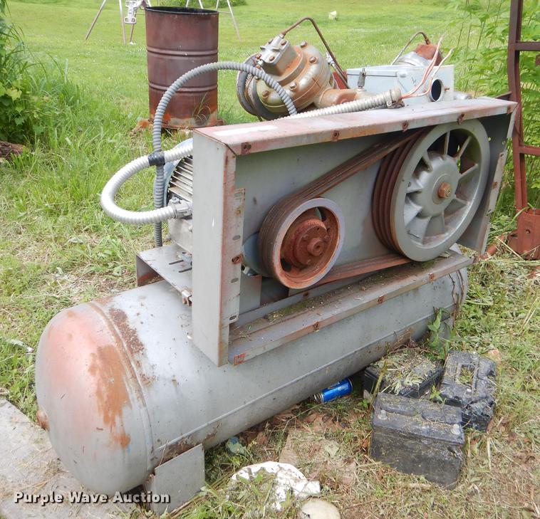 image for item ED9335 Ingersoll Rand air compressor