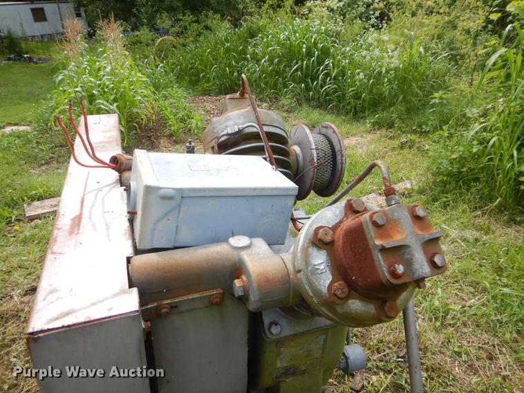 image for item ED9335 Ingersoll Rand air compressor