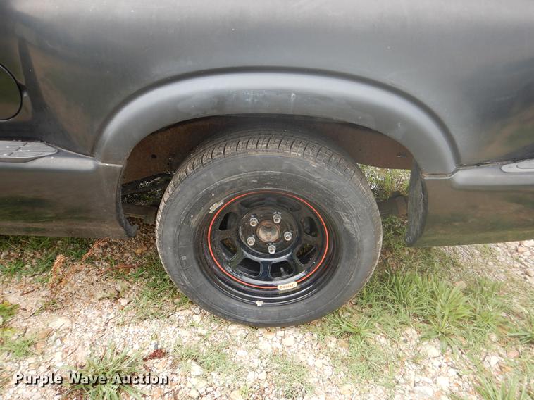 image for item ED9336 1996 Chevrolet S10 pickup truck