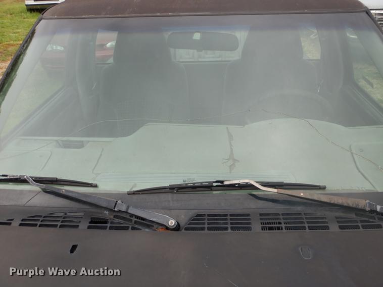 image for item ED9336 1996 Chevrolet S10 pickup truck