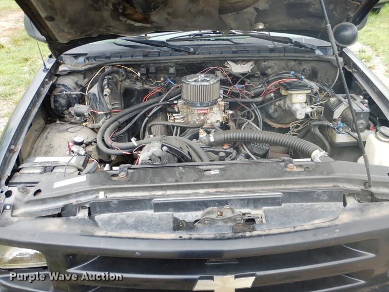 image for item ED9336 1996 Chevrolet S10 pickup truck