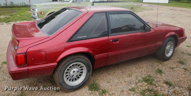 image for item ED9337 1993 Ford Mustang