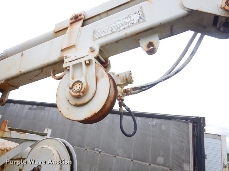 image for item ED9339 1991 Ford LNT8000 railroad crane truck