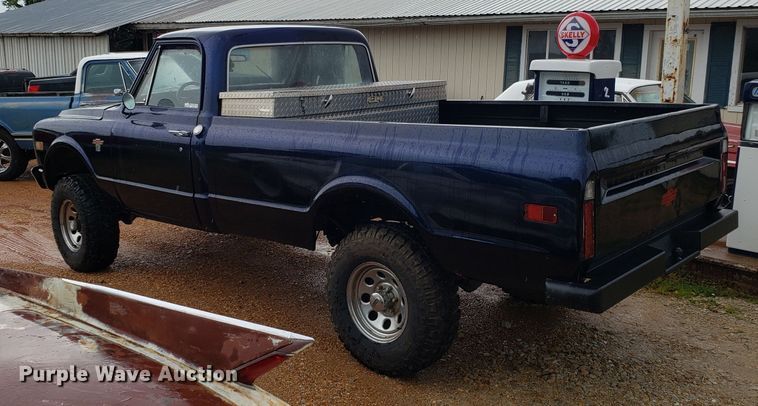 image for item EL9500 1968 Chevrolet K10 pickup truck