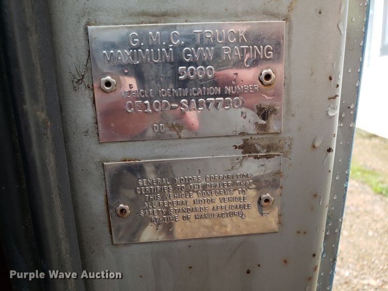 image for item EL9502 1969 GMC C10 pickup truck