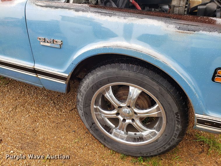 image for item EL9502 1969 GMC C10 pickup truck