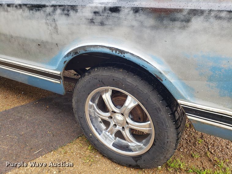 image for item EL9502 1969 GMC C10 pickup truck