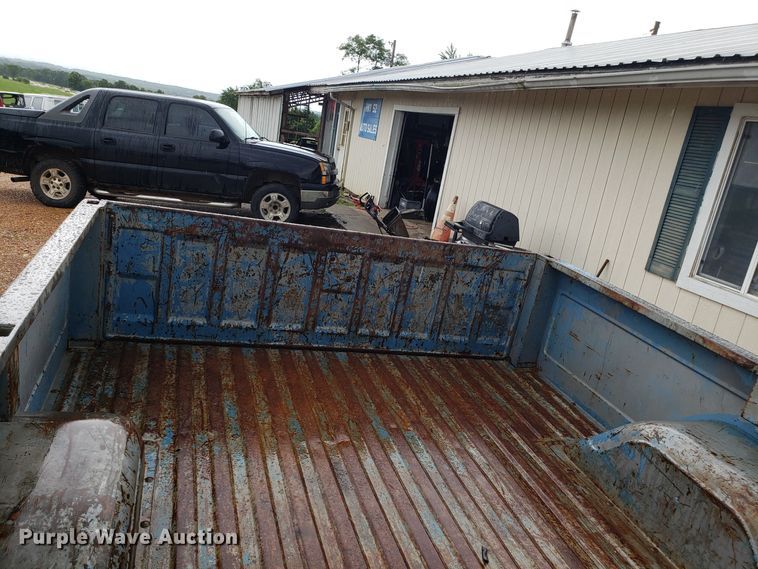 image for item EL9502 1969 GMC C10 pickup truck