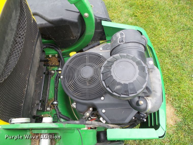 image for item EM9766 2014 John Deere Z930R lawn mower