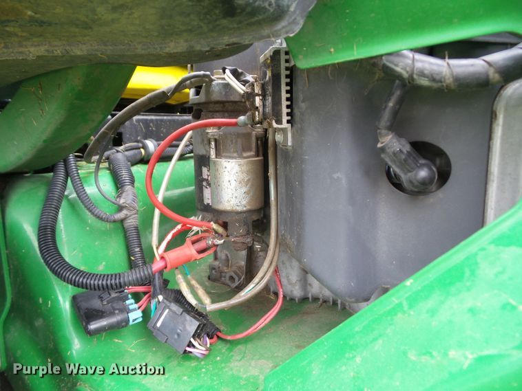 image for item EM9766 2014 John Deere Z930R lawn mower