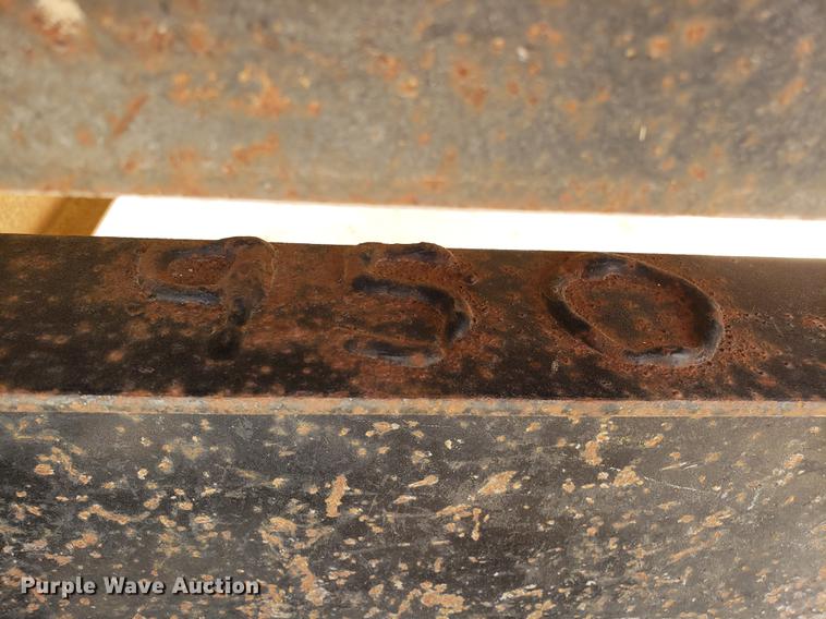 image for item EN9863 2002 Road equipment trailer