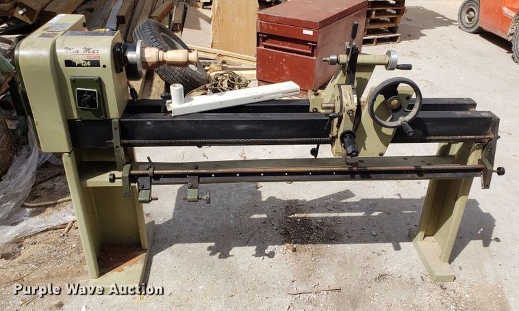 image for item EN9865 Min Max Arbor P124 lathe