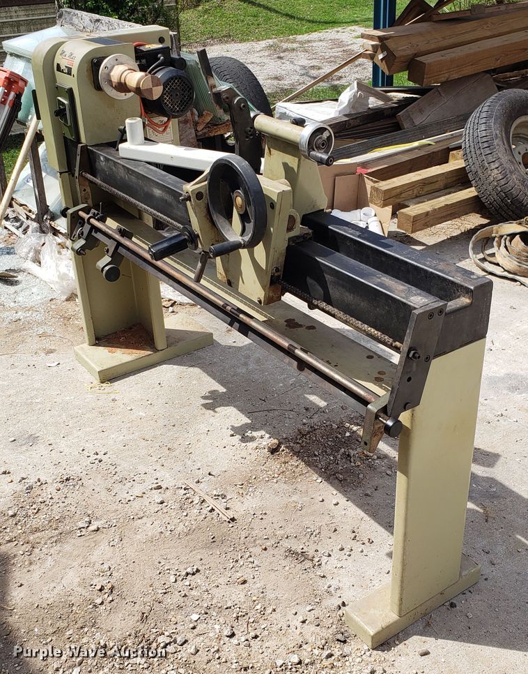 image for item EN9865 Min Max Arbor P124 lathe