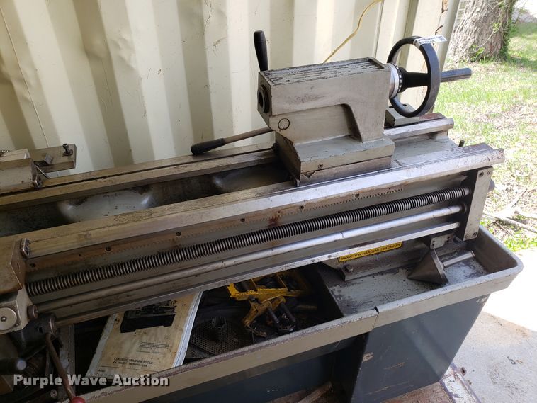 image for item EN9866 Clausing Colchester lathe