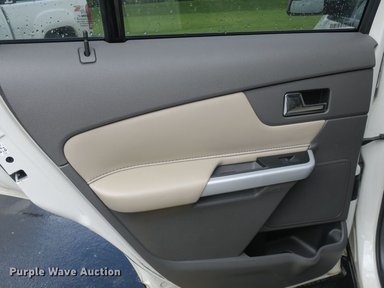 image for item EO9492 2013 Ford Edge SUV