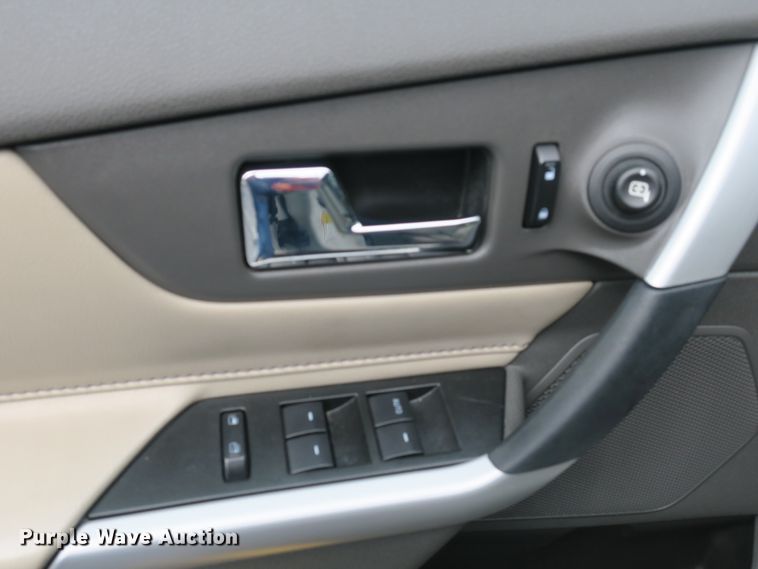 image for item EO9492 2013 Ford Edge SUV