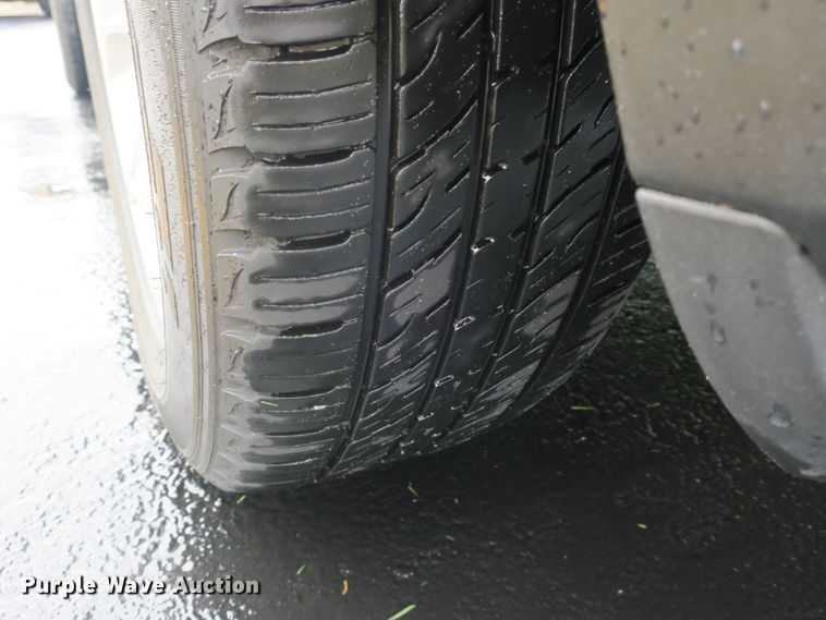 image for item EO9492 2013 Ford Edge SUV