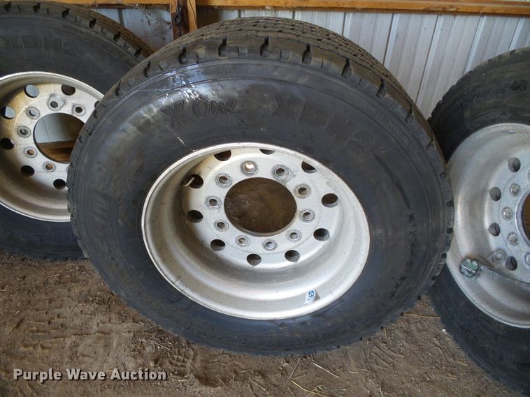 image for item EQ9106 (4) Michelin X One XDN2 445/50R22.5 super single tires and wheels