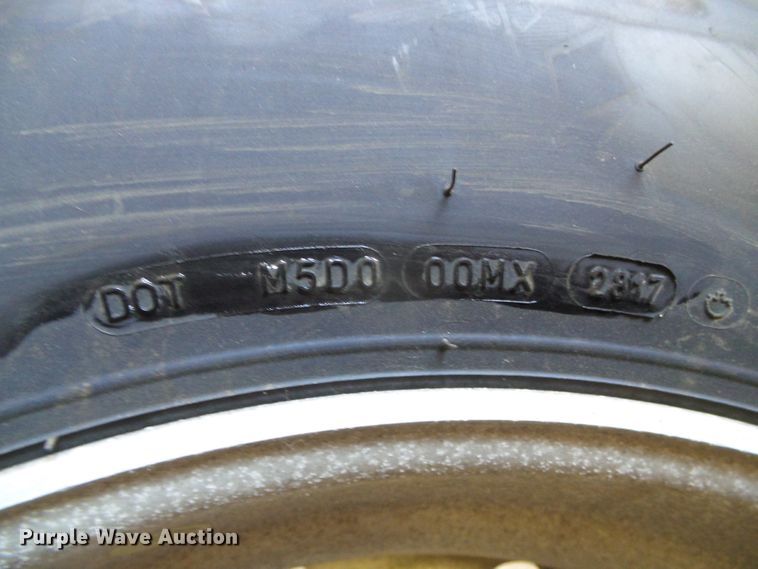 image for item EQ9106 (4) Michelin X One XDN2 445/50R22.5 super single tires and wheels