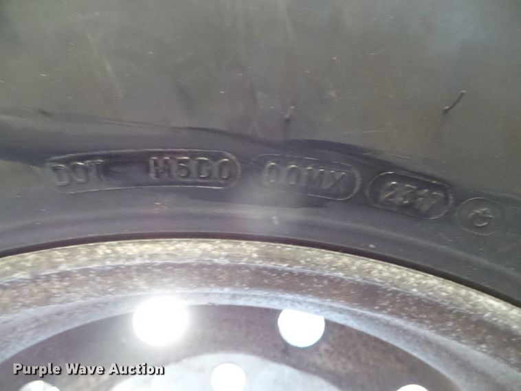 image for item EQ9106 (4) Michelin X One XDN2 445/50R22.5 super single tires and wheels