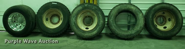 image for item ET9752 Tires and wheels