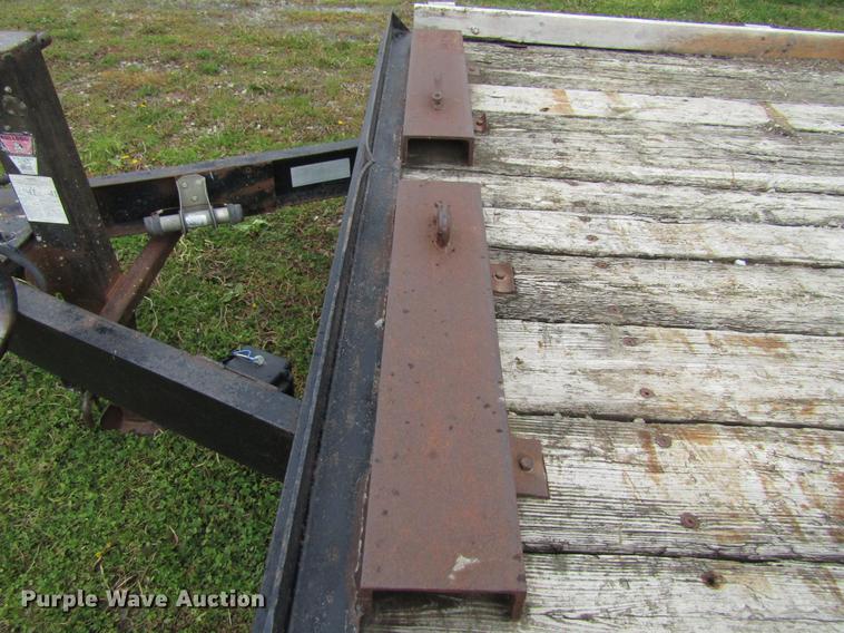 image for item EU9656 2001 Kiefer Built utility trailer