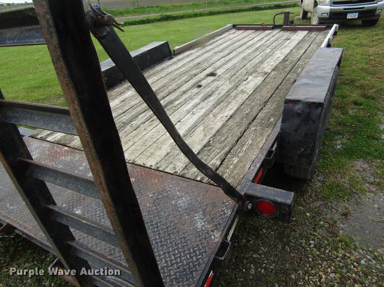 image for item EU9656 2001 Kiefer Built utility trailer