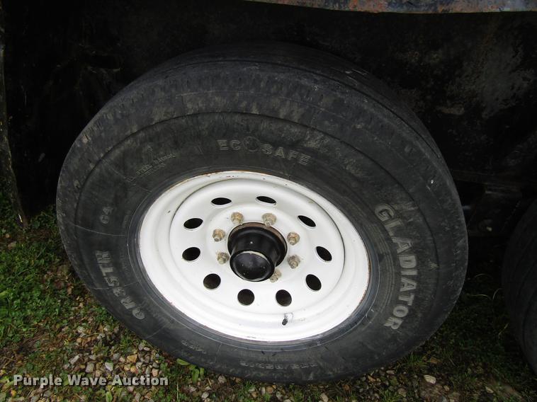 image for item EU9656 2001 Kiefer Built utility trailer