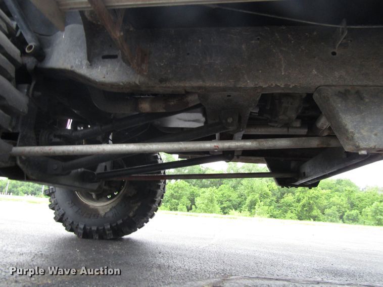 image for item EU9705 1991 GMC Sierra 1500 pickup truck