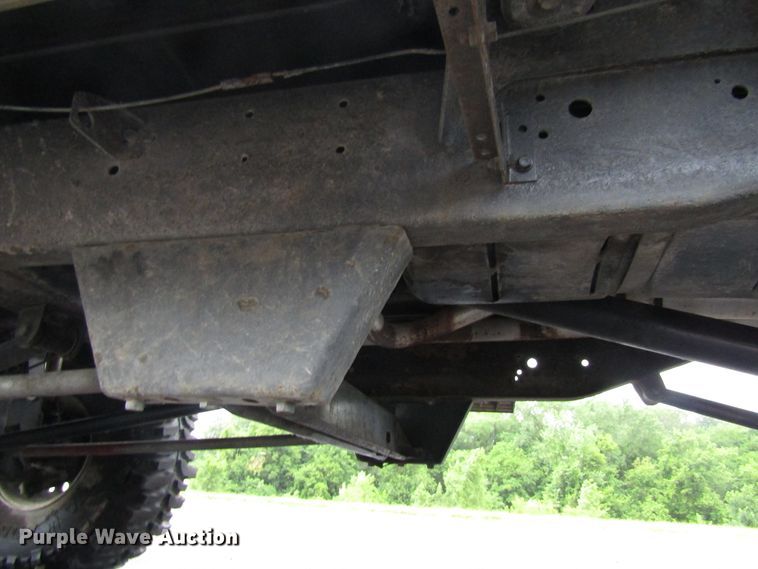 image for item EU9705 1991 GMC Sierra 1500 pickup truck