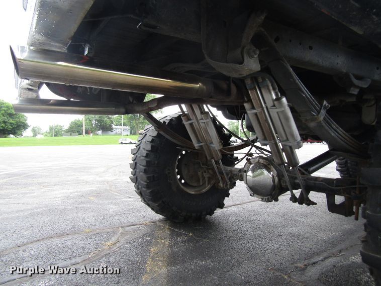 image for item EU9705 1991 GMC Sierra 1500 pickup truck