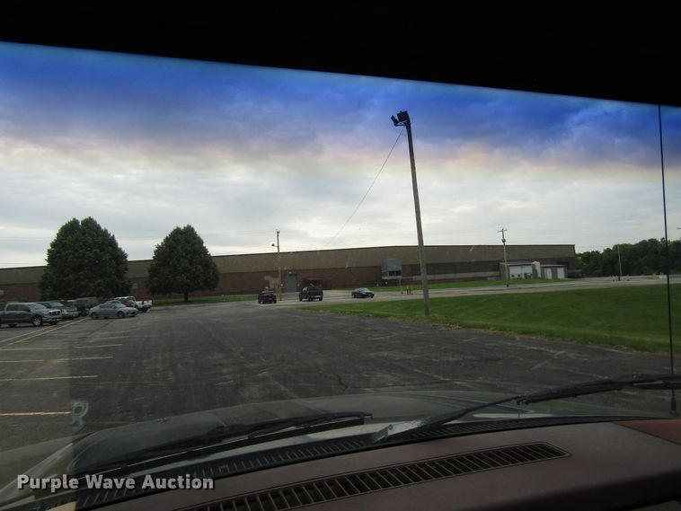 image for item EU9705 1991 GMC Sierra 1500 pickup truck