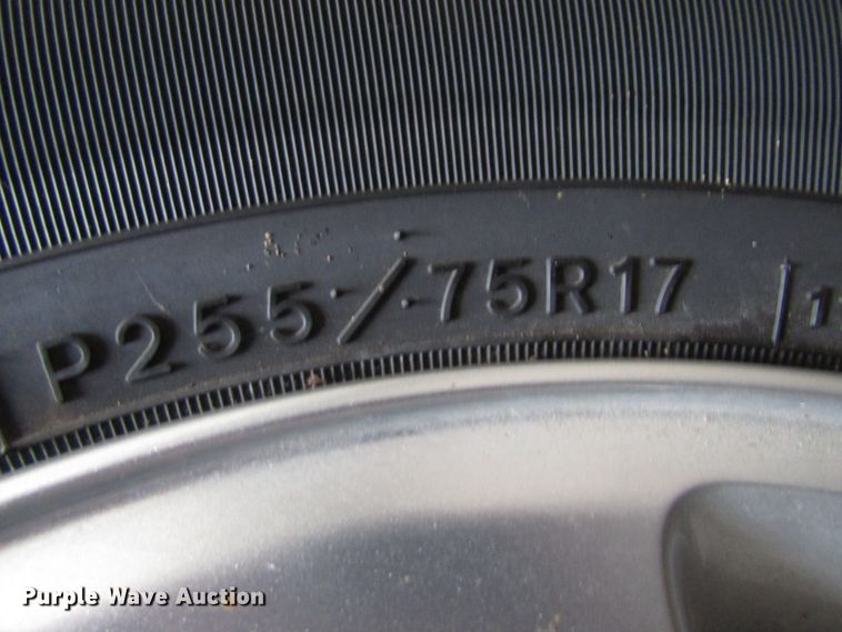 (5) Goodyear Wrangler 255/75R17 tires in Cedar Rapids, IA Item EU9706
