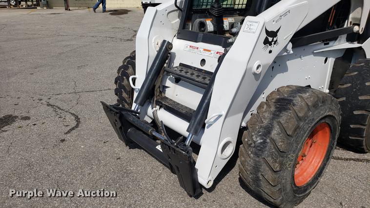 image for item EU9839 2006 Bobcat S250 skidsteer