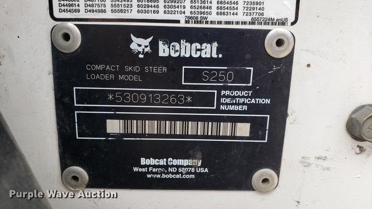 image for item EU9839 2006 Bobcat S250 skidsteer