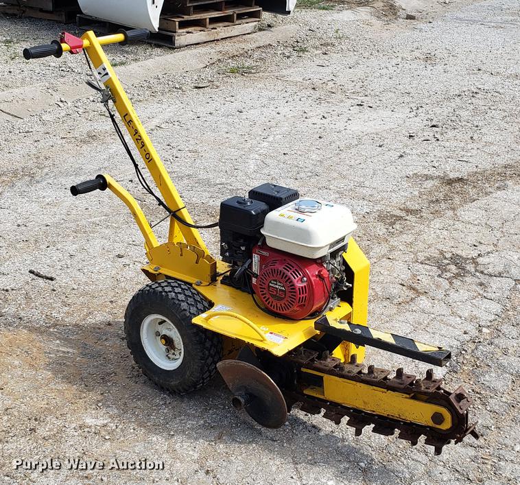 image for item EU9841 Ground Hog T-4 trencher